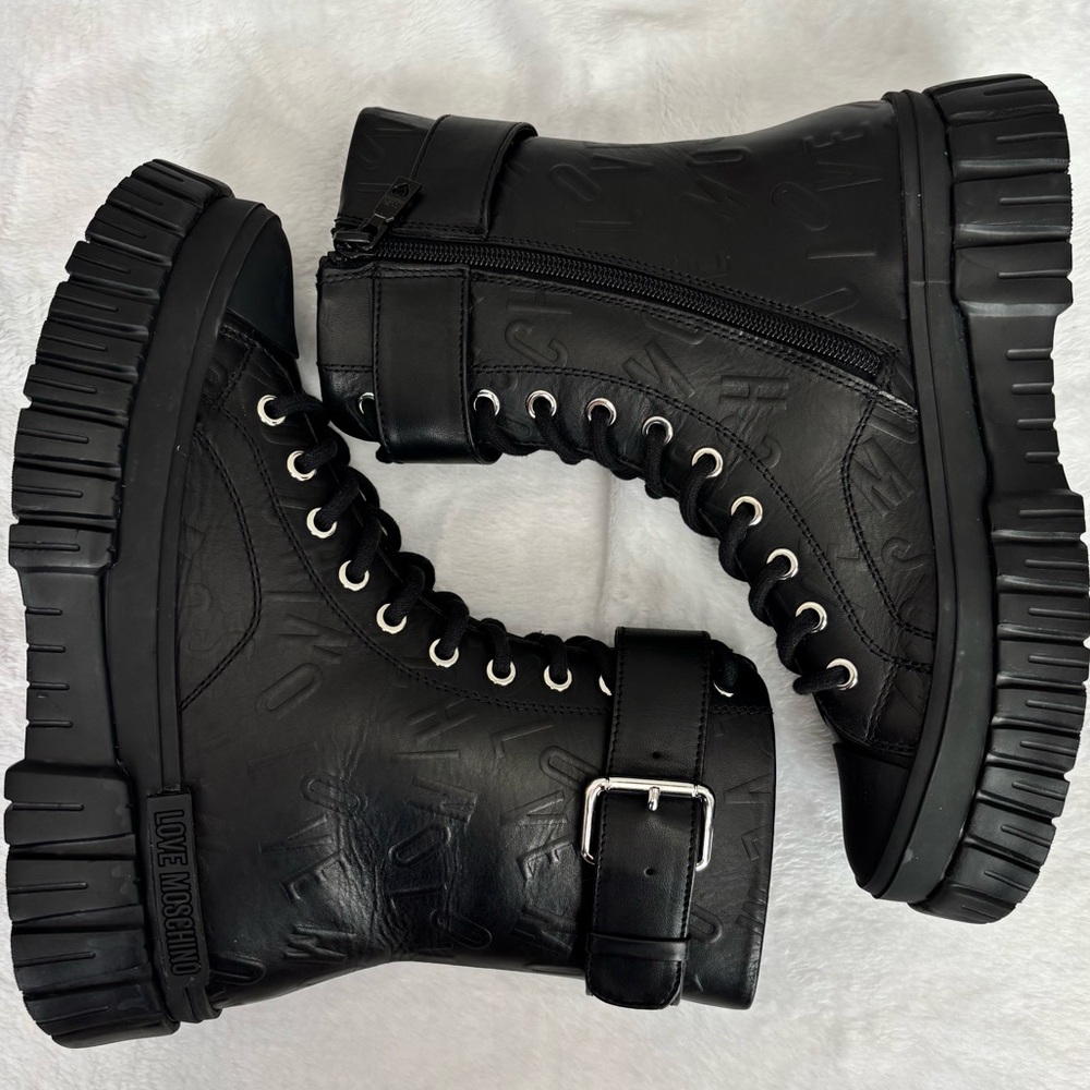 LOVE MOSCHINO Black Leather Moto Biker Boots--NEW--7 - Picture 6 of 15